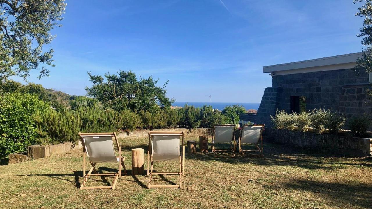 Bed and Breakfast Nostos Casale SantʼAgata sui Due Golfi Exteriér fotografie